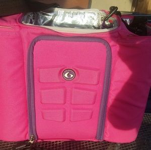 Six Pack Fitness Bag
